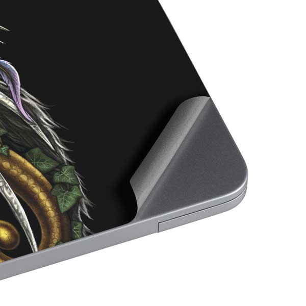 Wolf Howling by Sarah Richter MacBook Skins